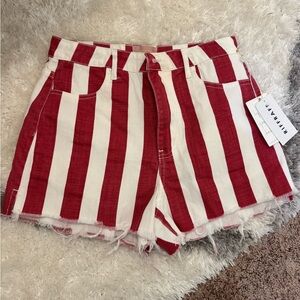 Show me your mumu shorts